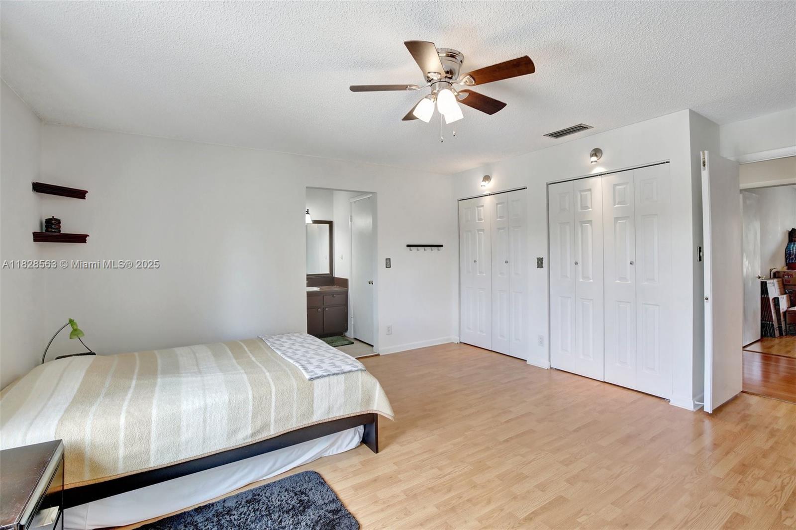 9081 NW 45th St