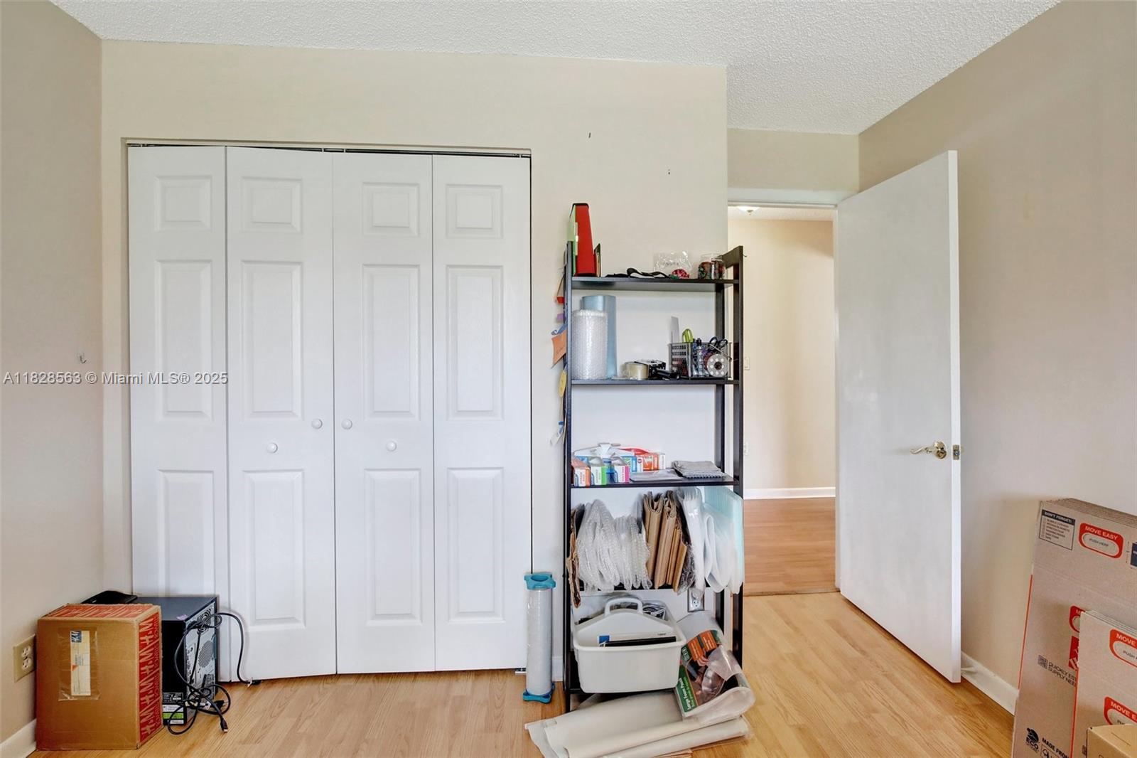 9081 NW 45th St