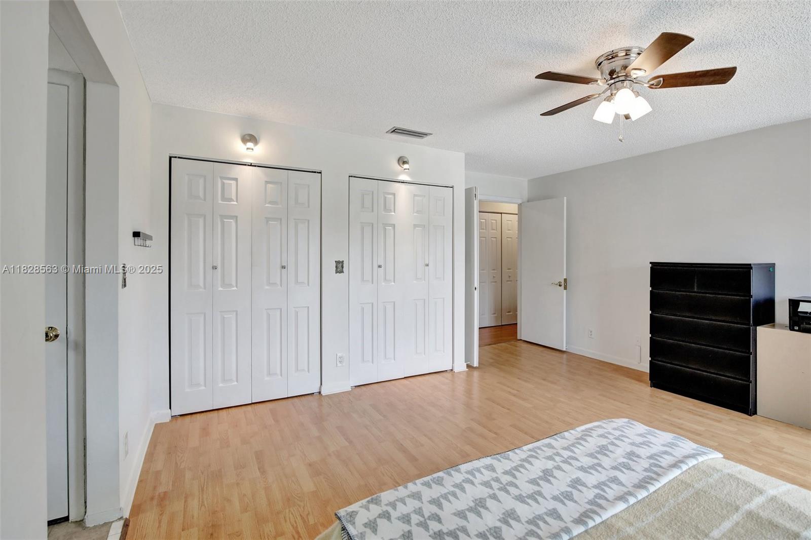 9081 NW 45th St
