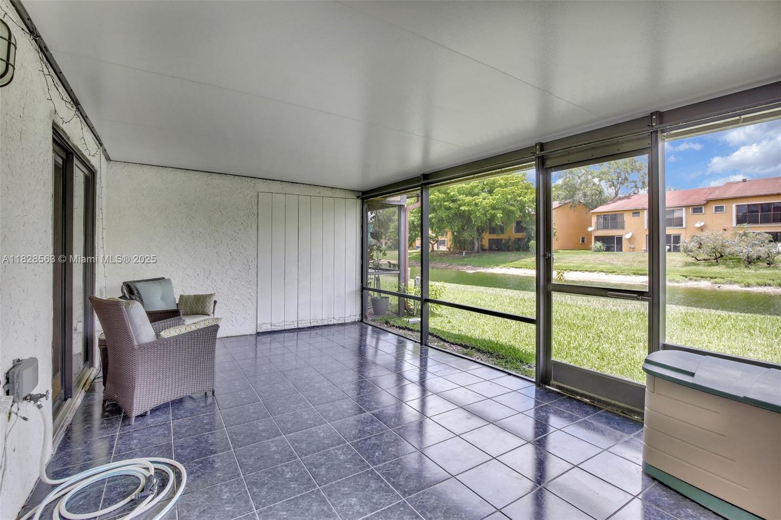 9081 NW 45th St