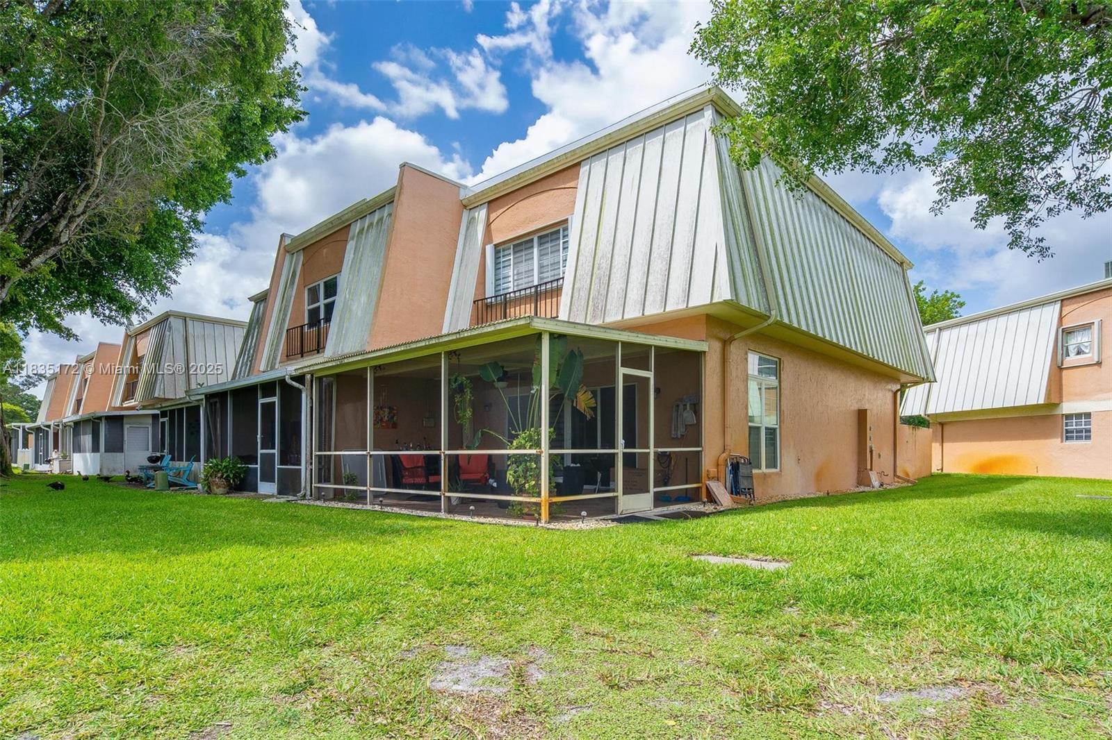 3610 CITRUS TRCE # 1