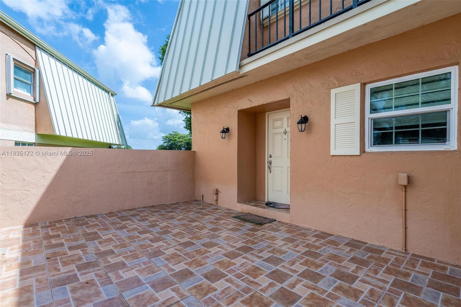 3610 CITRUS TRCE # 1