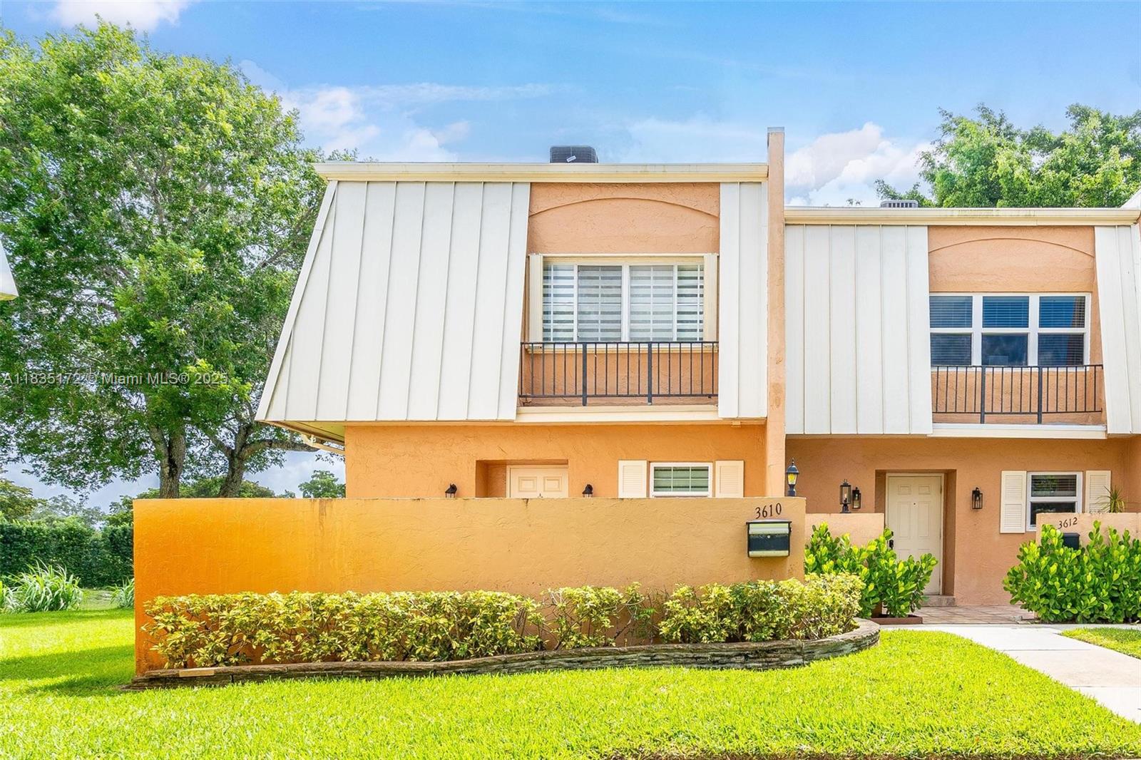 3610 CITRUS TRCE # 1