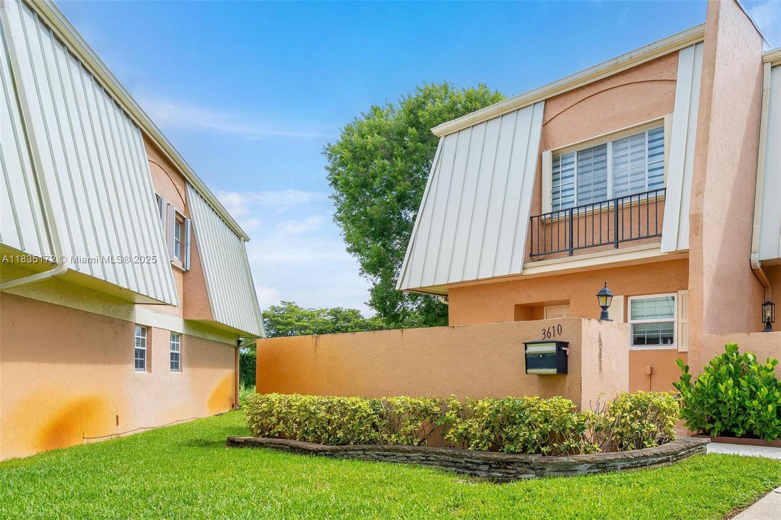 3610 CITRUS TRCE # 1