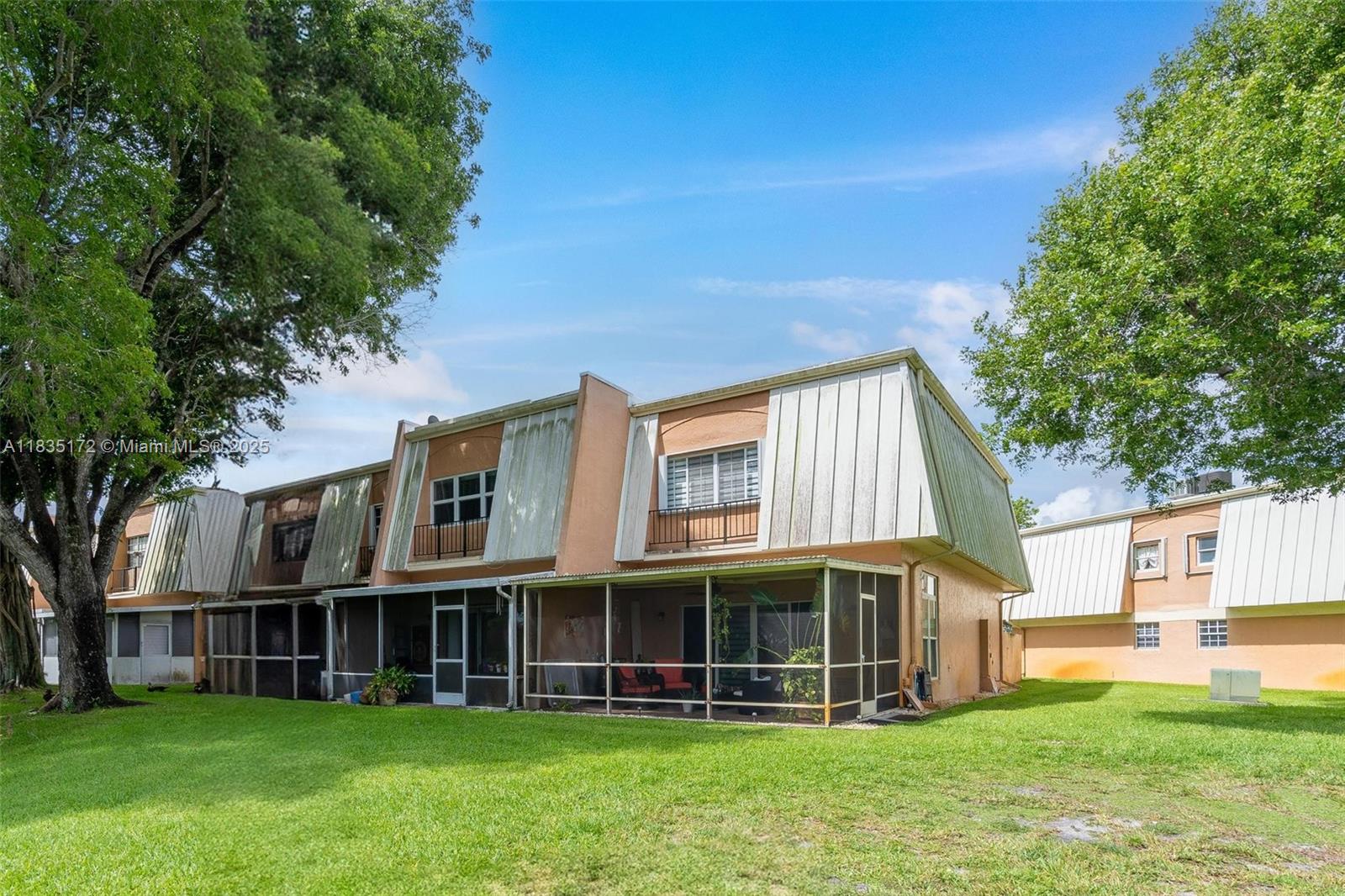 3610 CITRUS TRCE # 1