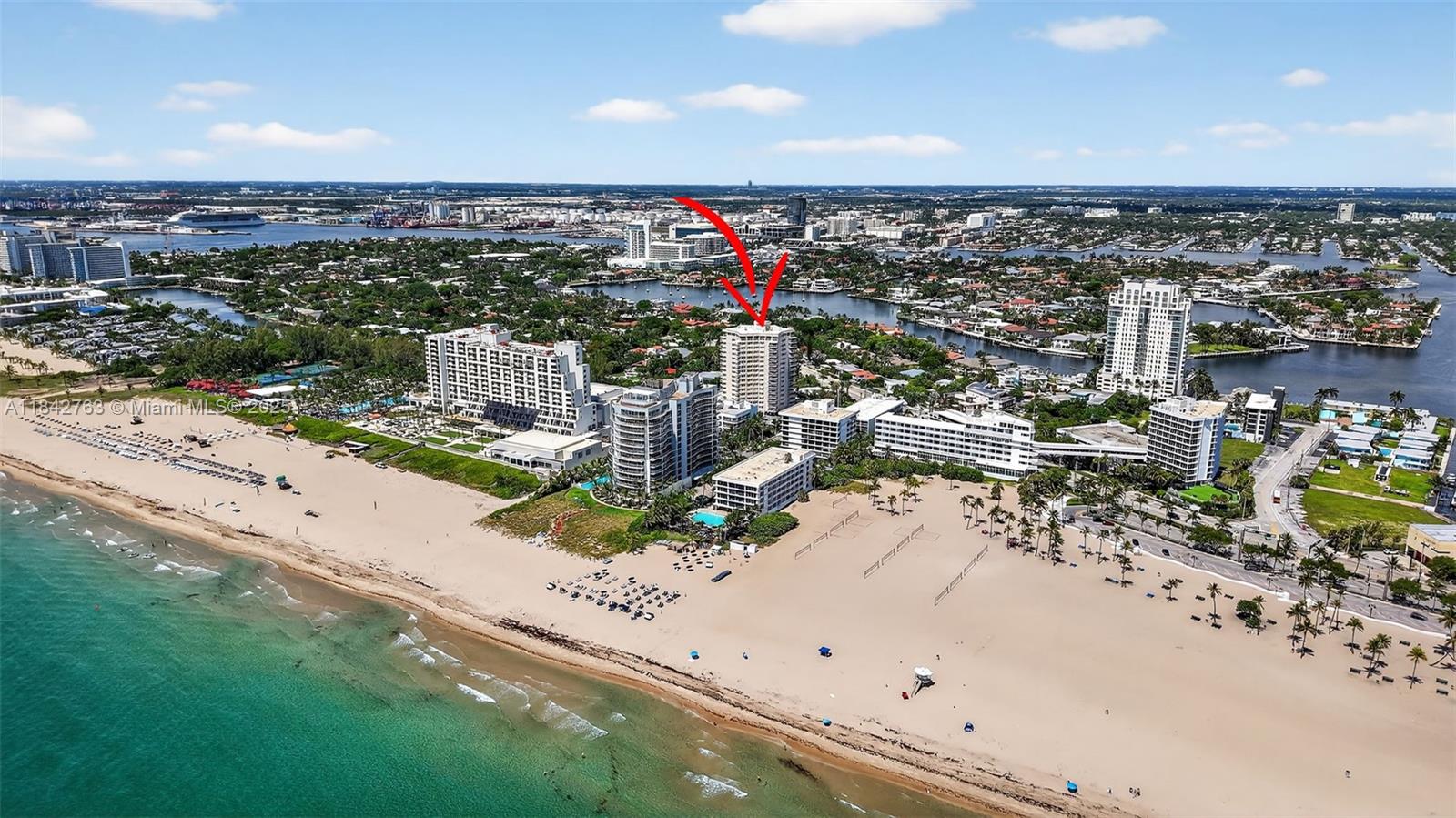 3000 Holiday Dr # 1102