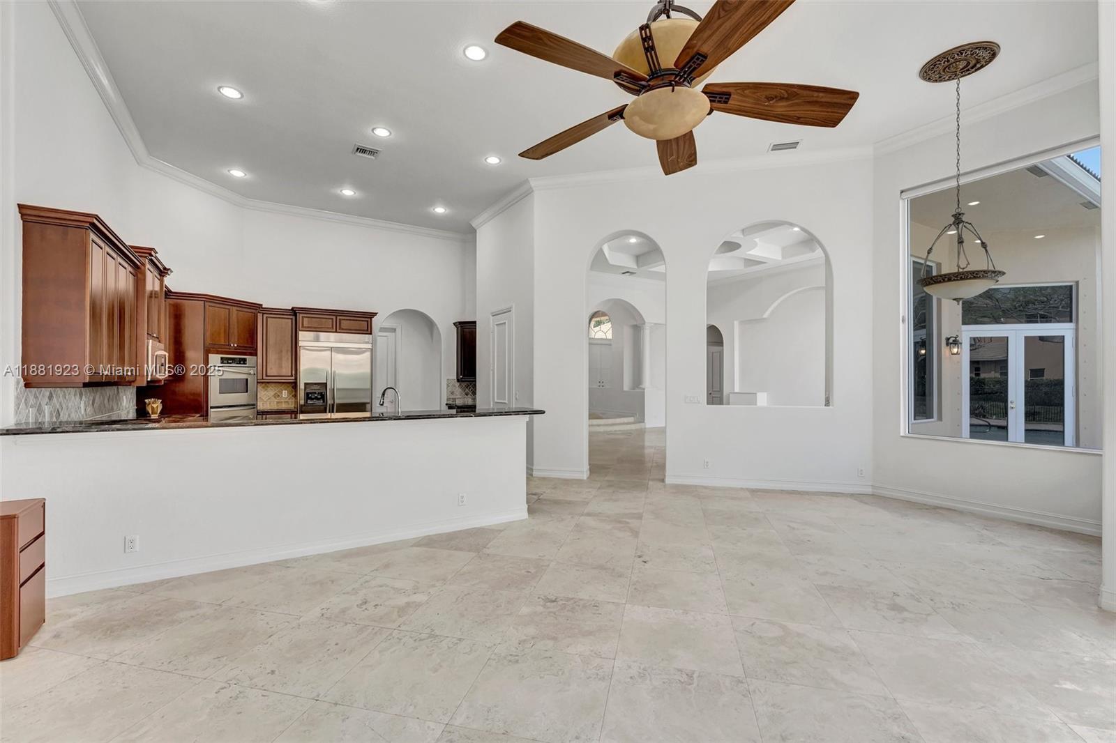 3203 W Stonebrook Cir