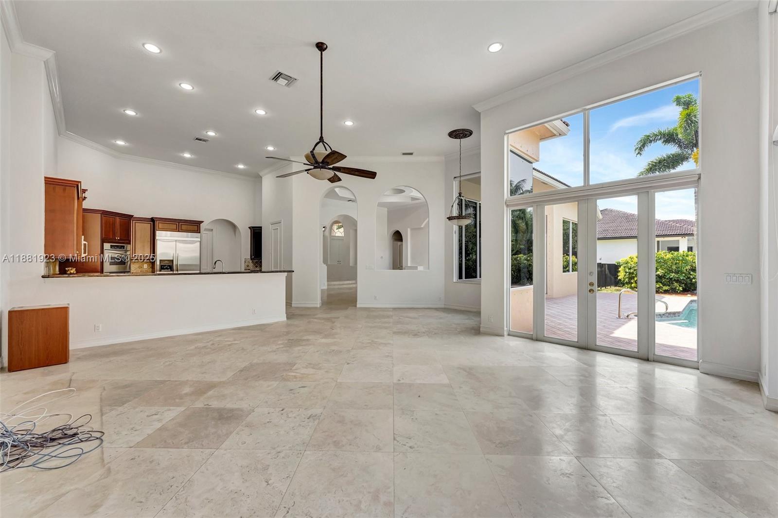 3203 W Stonebrook Cir