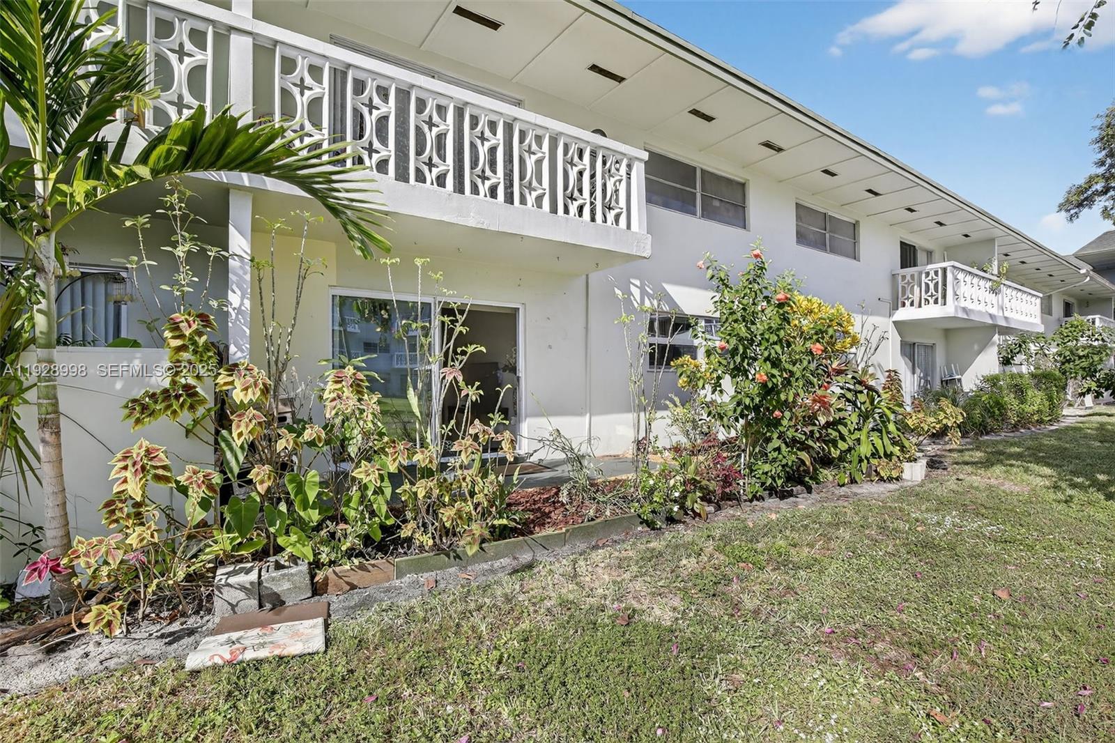 4200 NW 3rd Ct # 141