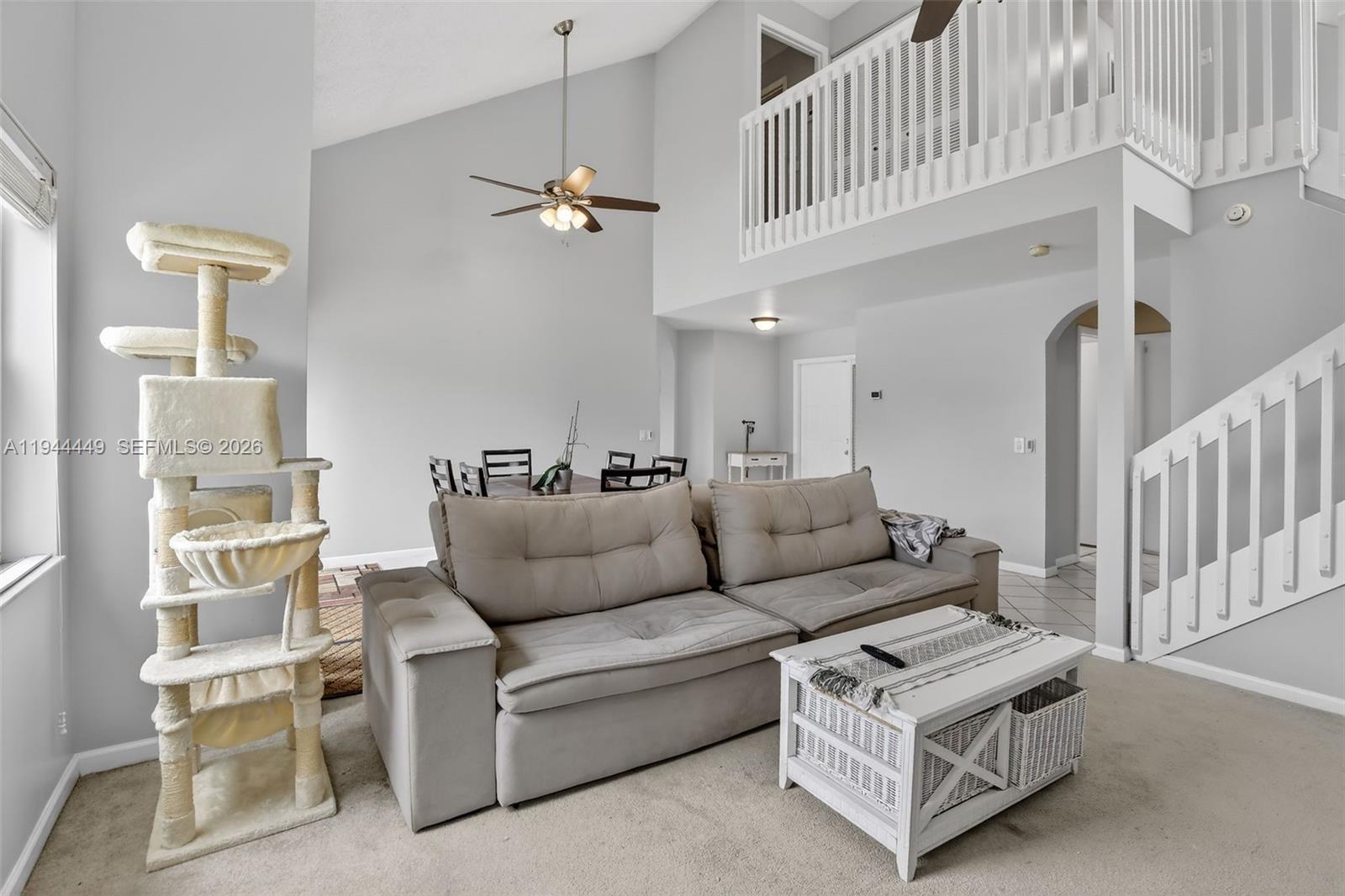 9481 Oak Grove Cir
