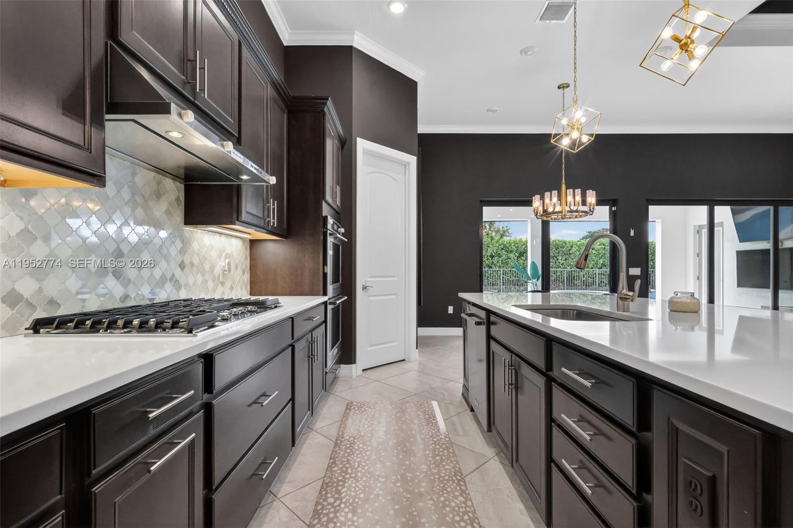 8426 Vaulting Dr