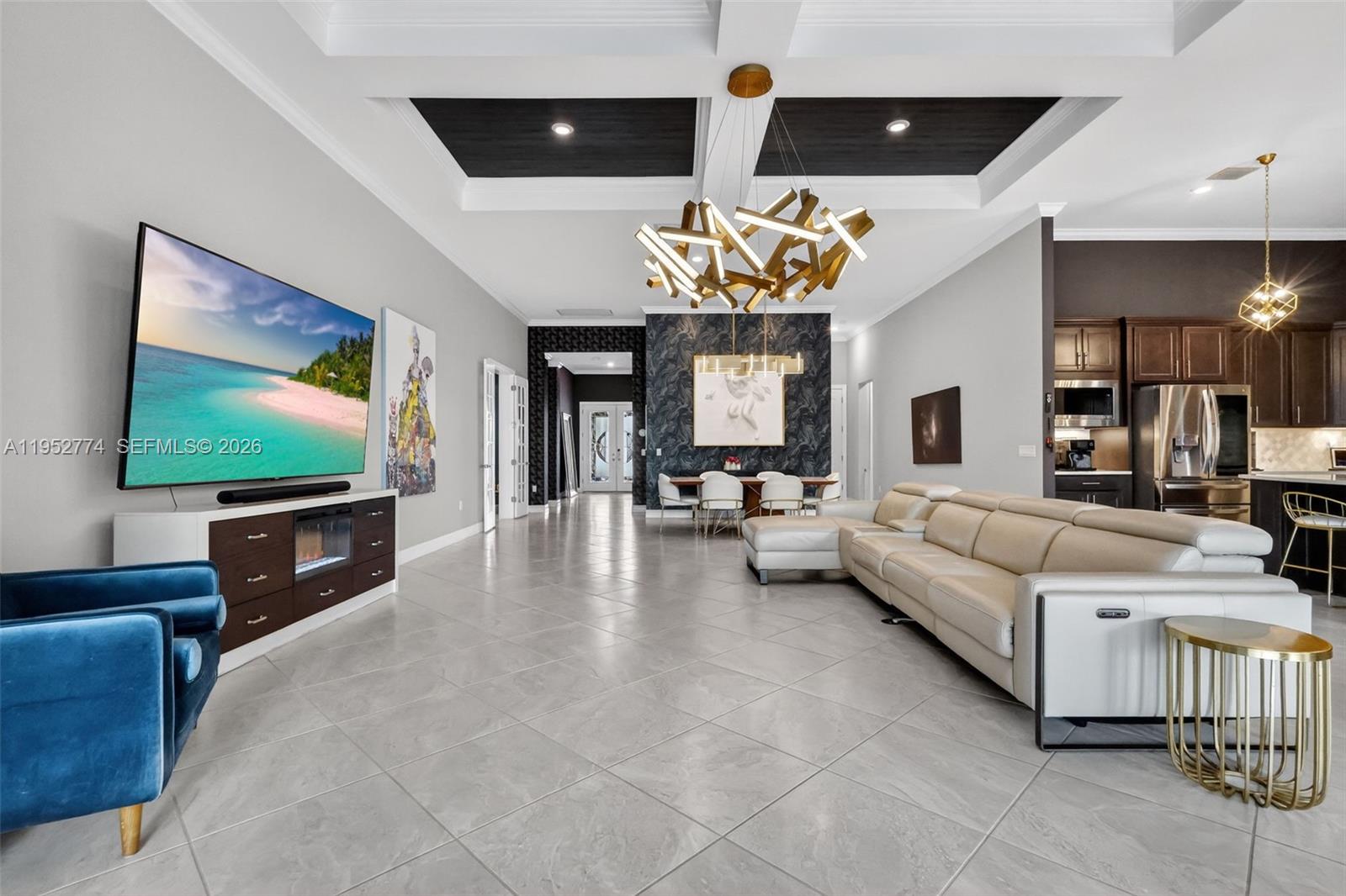 8426 Vaulting Dr