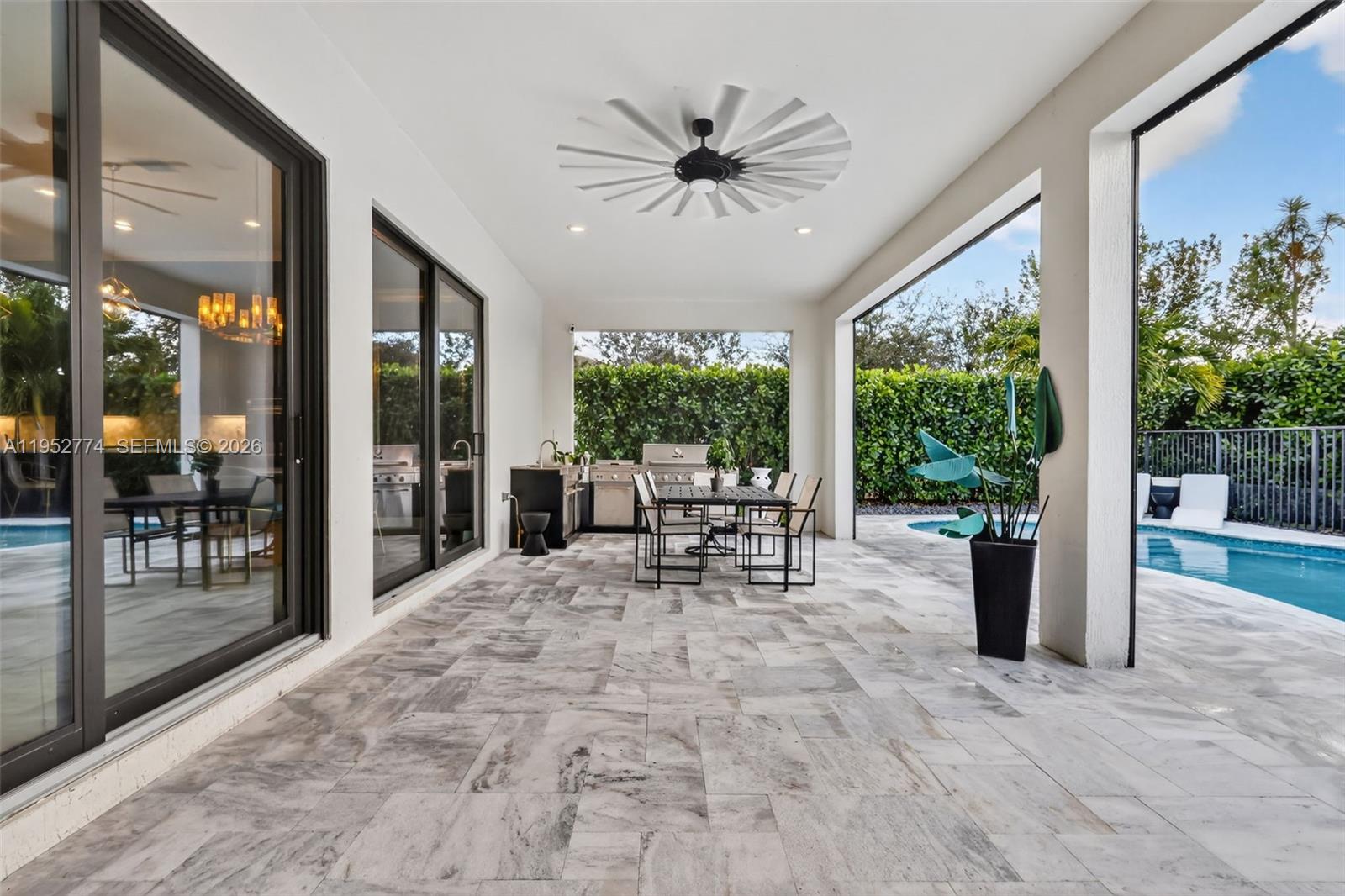 8426 Vaulting Dr
