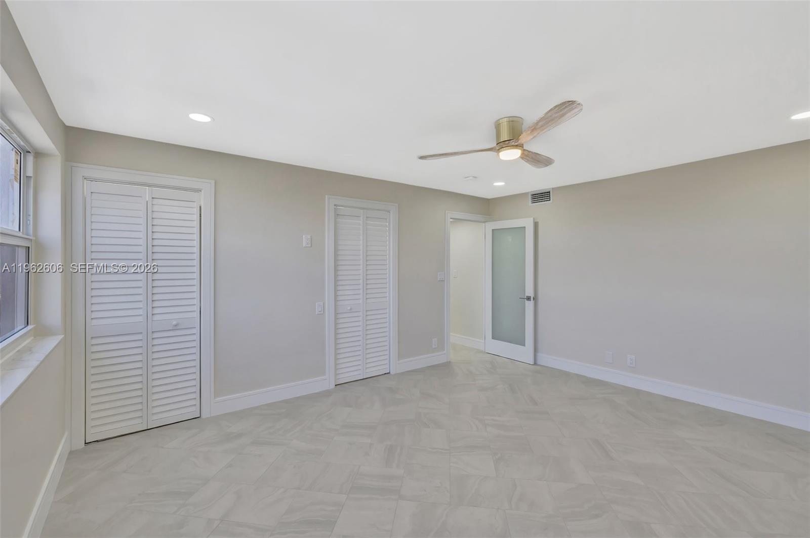 4100 Galt Ocean Dr # 1001