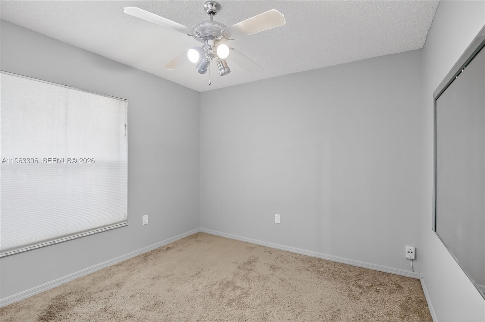 1150 Queen Palm Ct