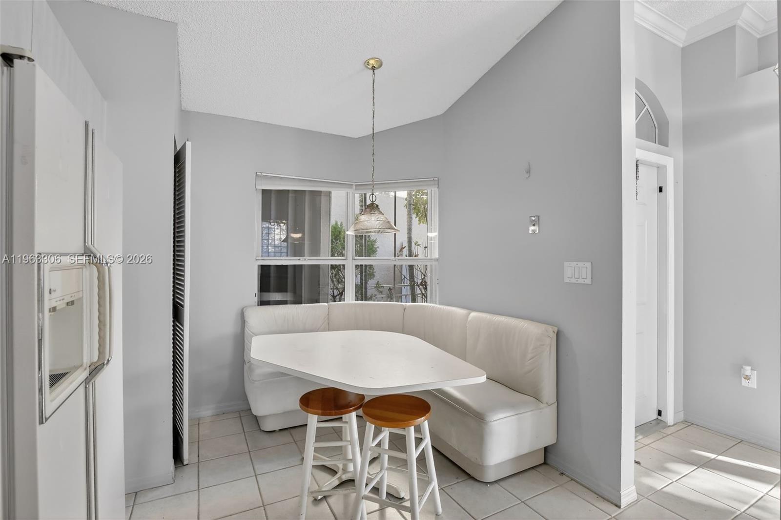1150 Queen Palm Ct