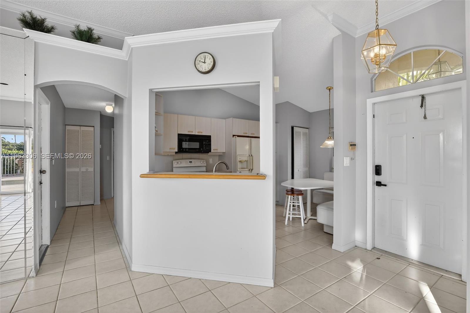1150 Queen Palm Ct