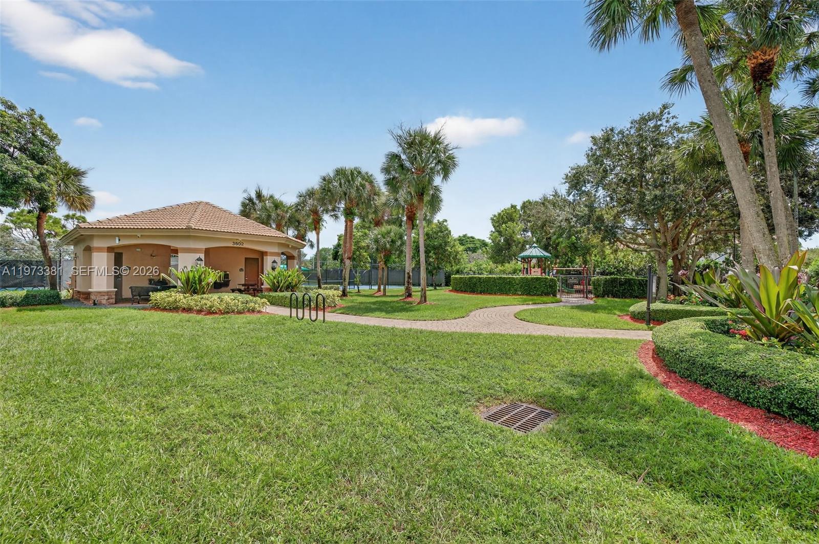 3792 Churchill Downs Dr