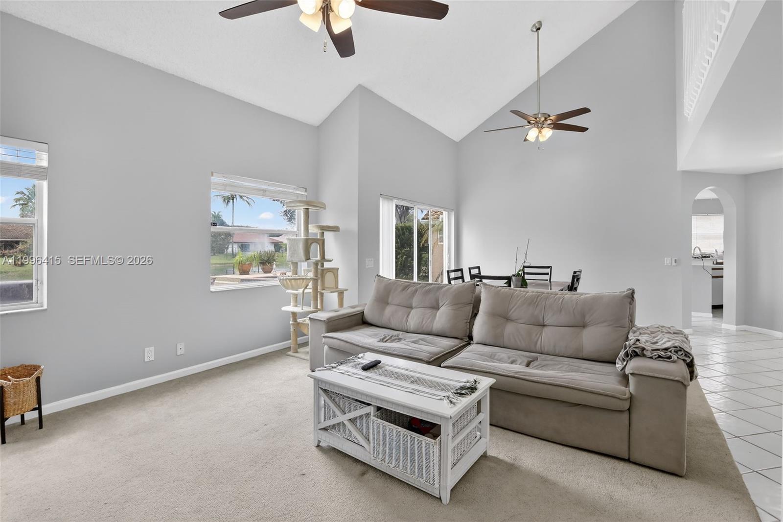 9481 Oak Grove Cir