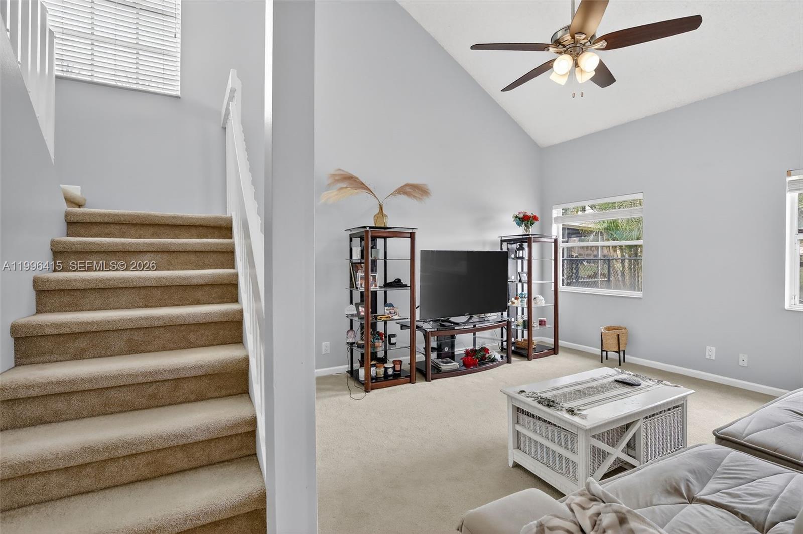 9481 Oak Grove Cir