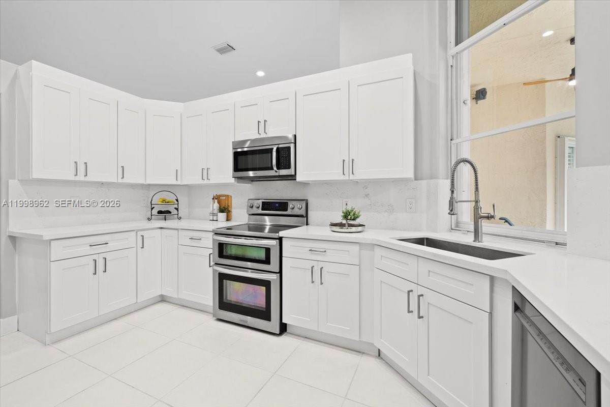 1356 Ginger Cir
