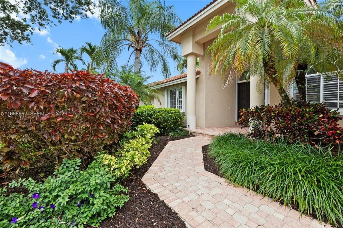 1356 Ginger Cir