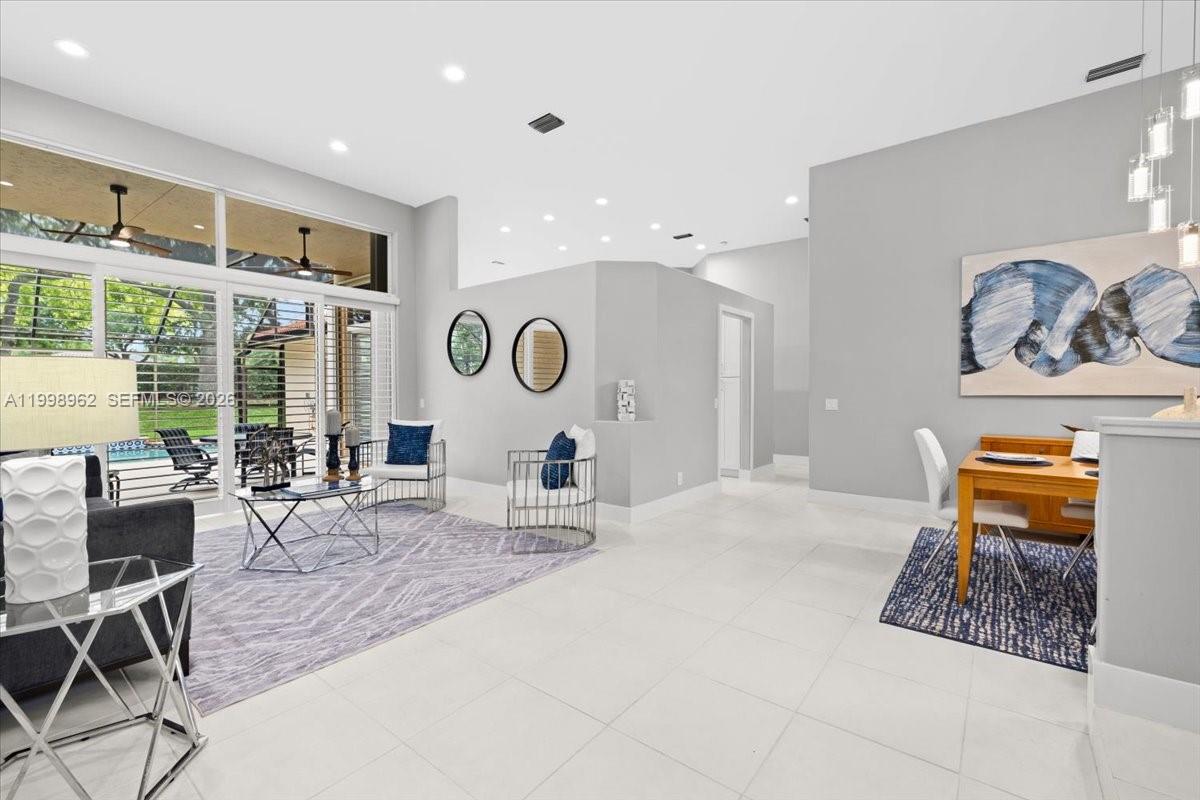 1356 Ginger Cir