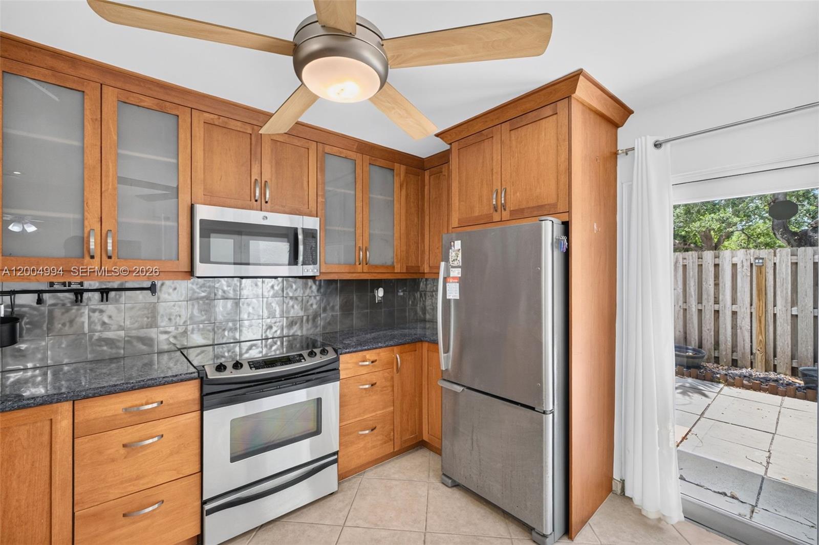 341 City View Dr