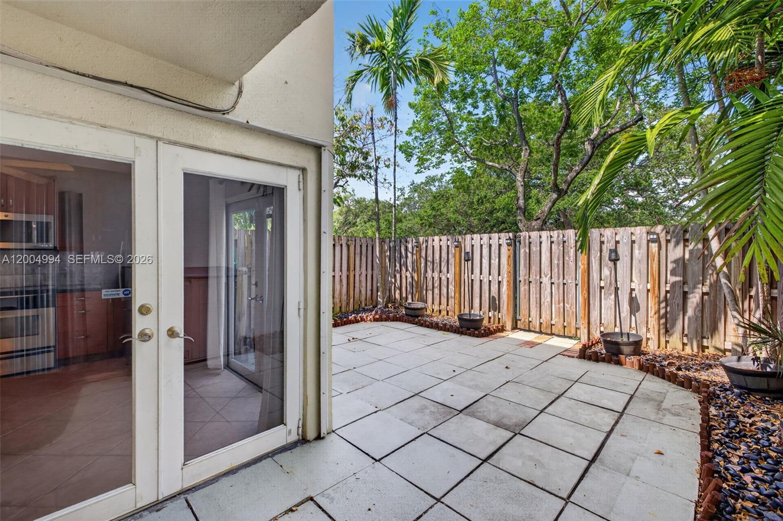 341 City View Dr