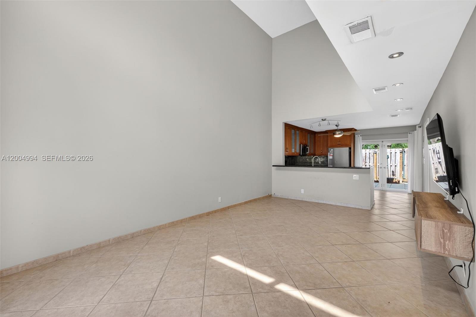 341 City View Dr
