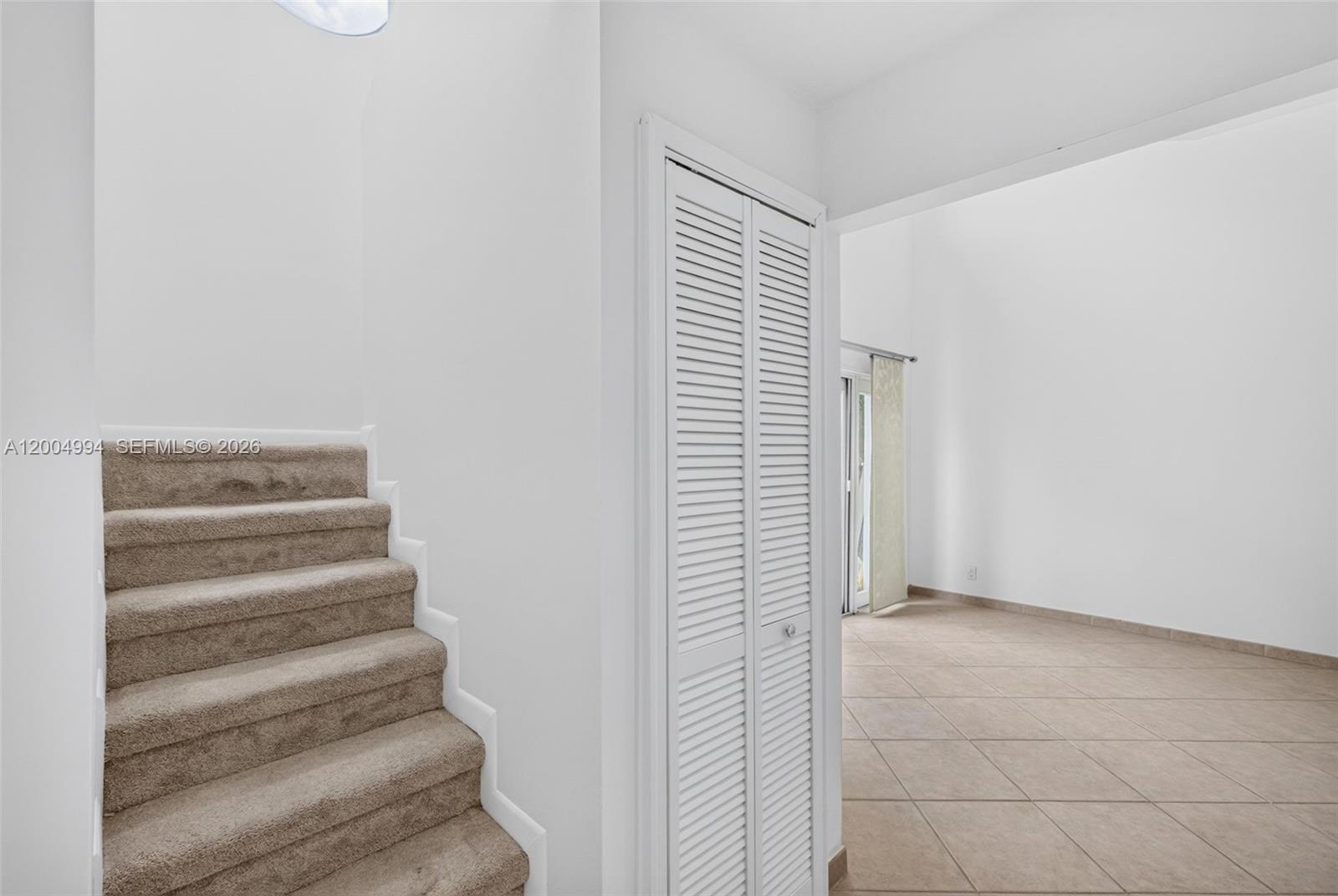 341 City View Dr