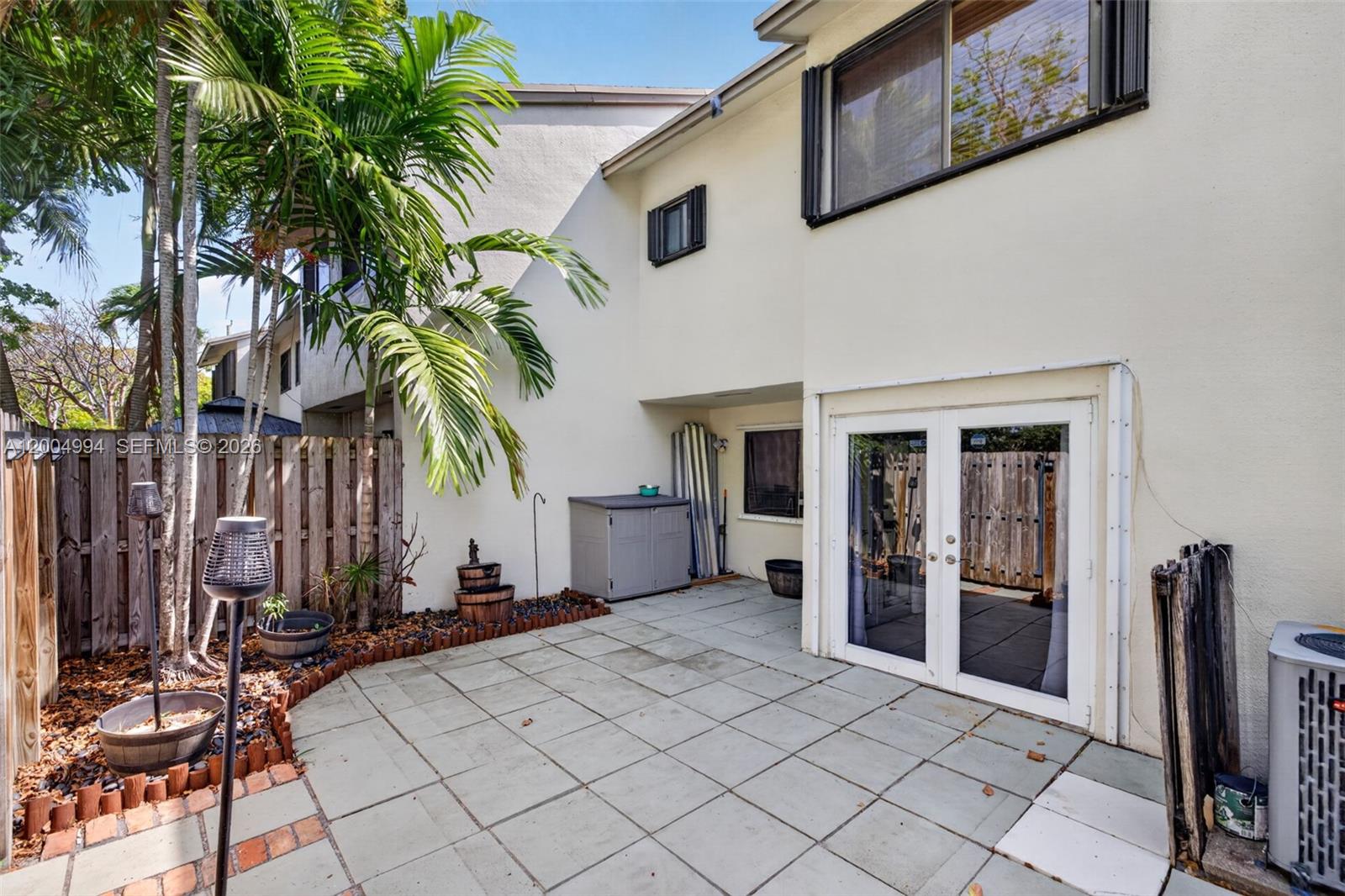 341 City View Dr