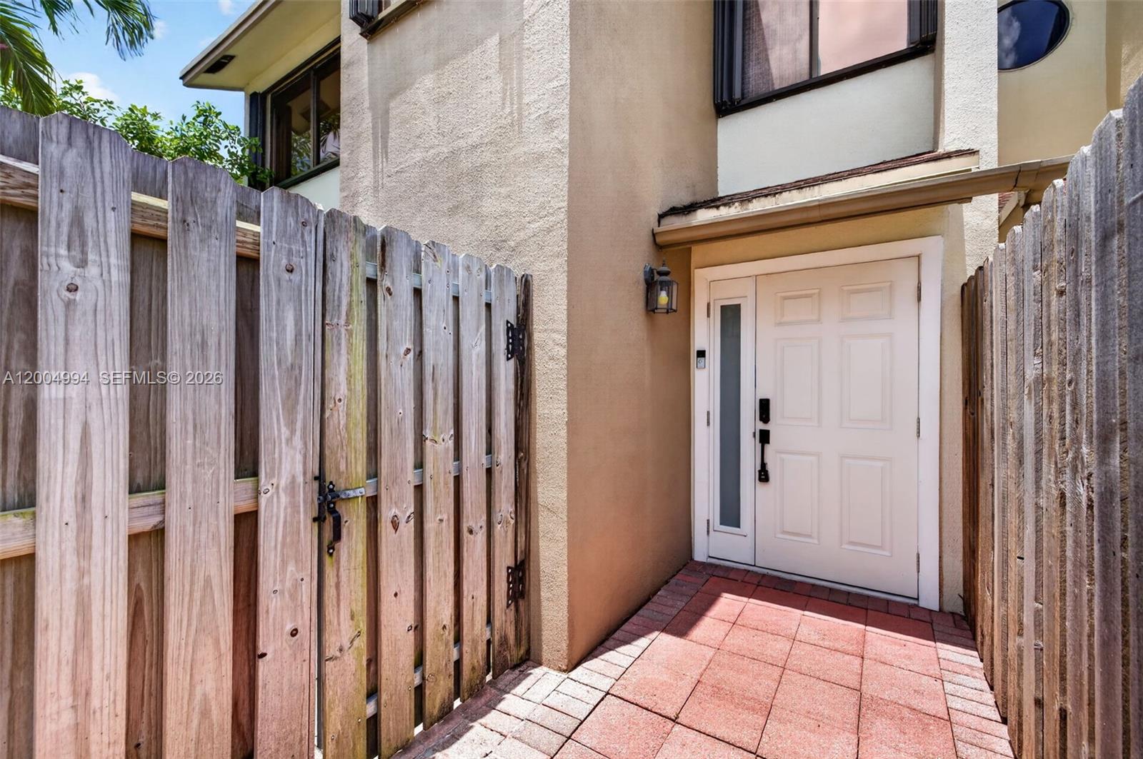 341 City View Dr