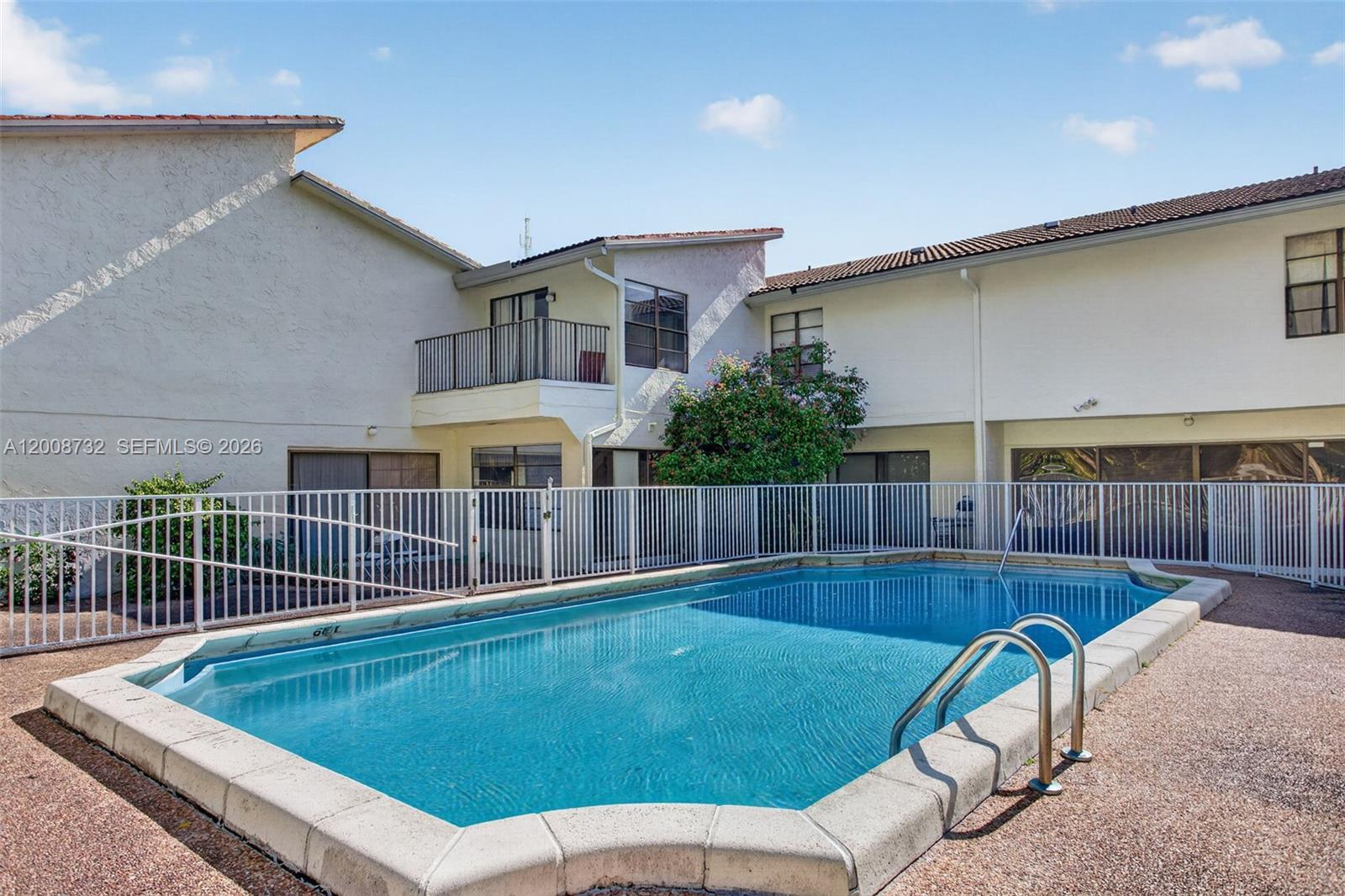 2526 Coral Springs Dr Unit: 2526