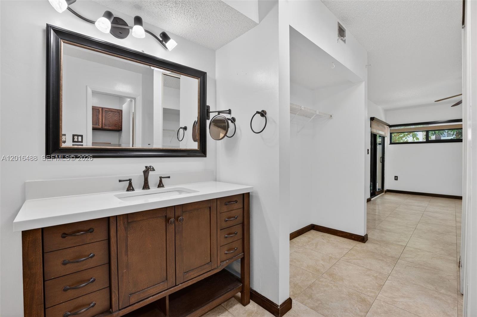 1717 NW 73rd Ave # 33