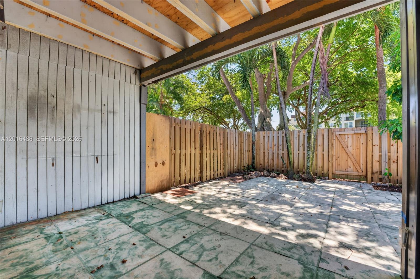 1717 NW 73rd Ave # 33