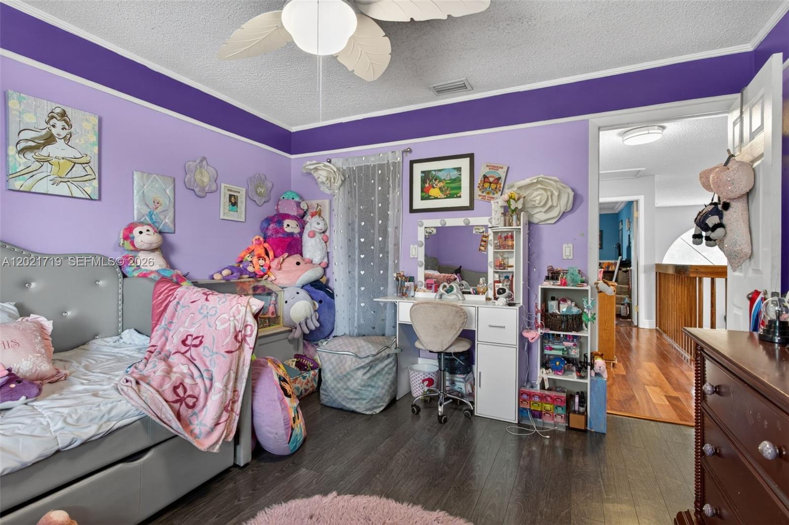 4940 NW 54th St