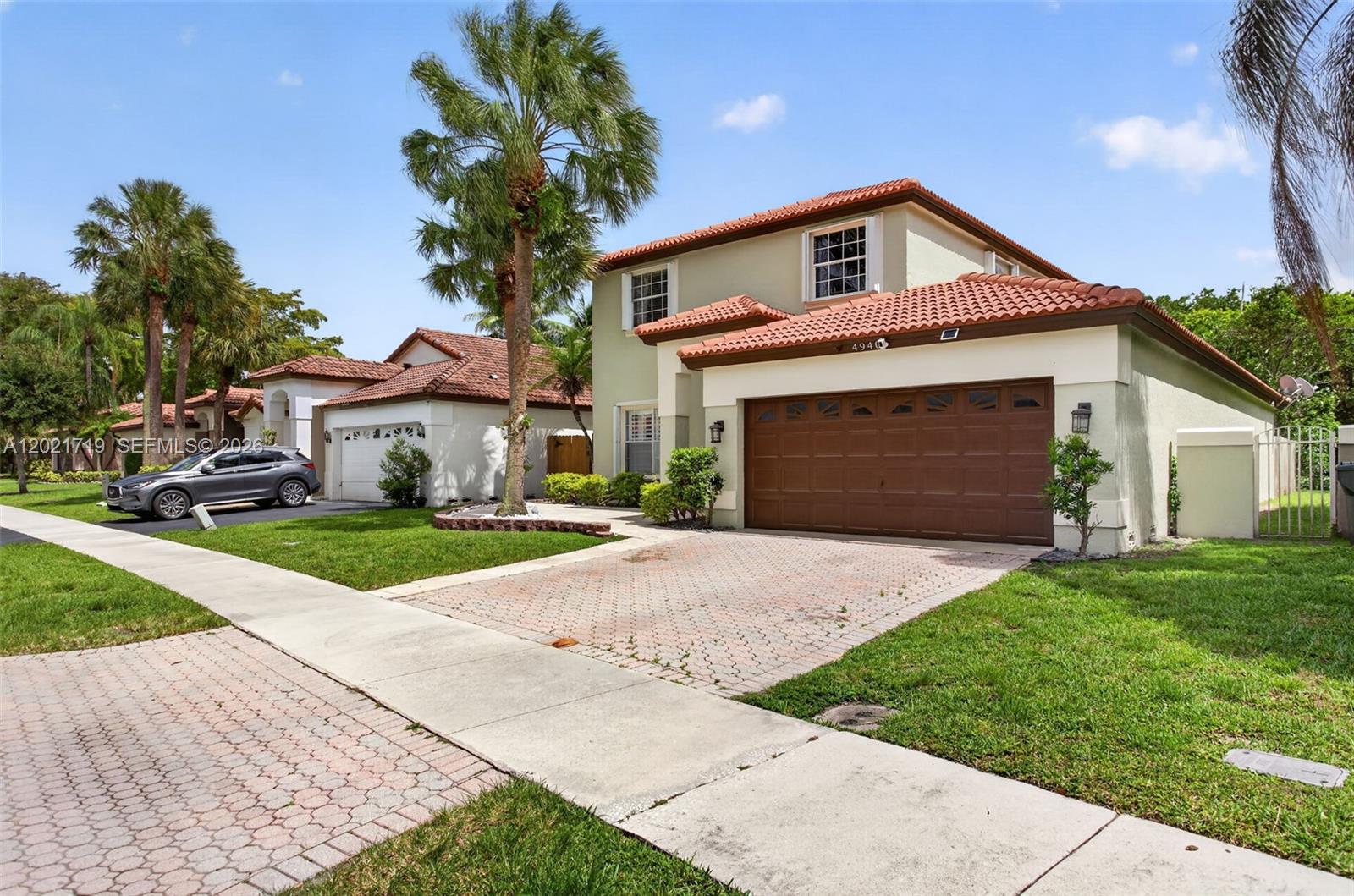 4940 NW 54th St