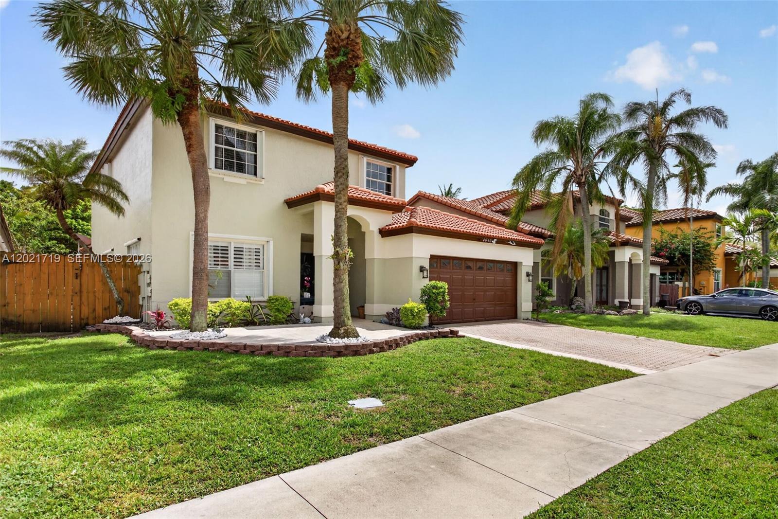 4940 NW 54th St