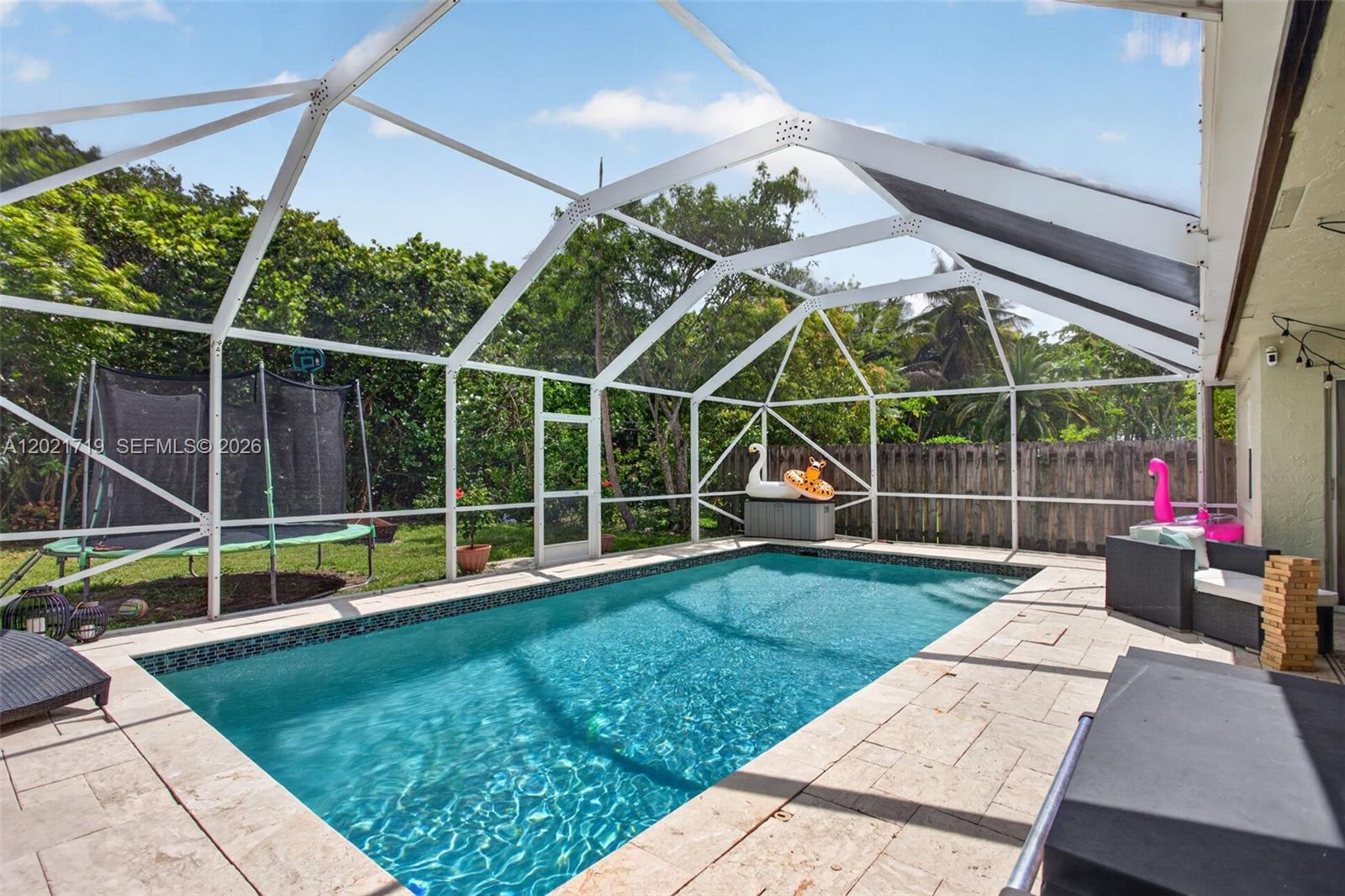4940 NW 54th St
