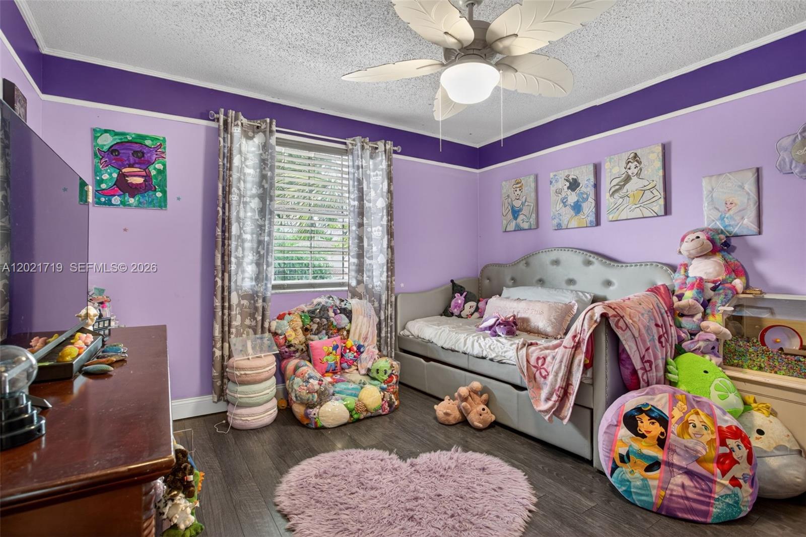 4940 NW 54th St