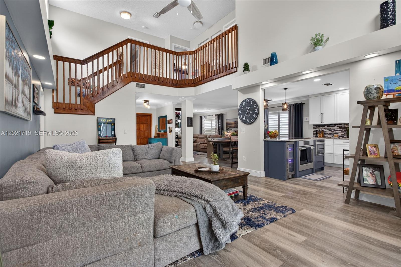 4940 NW 54th St