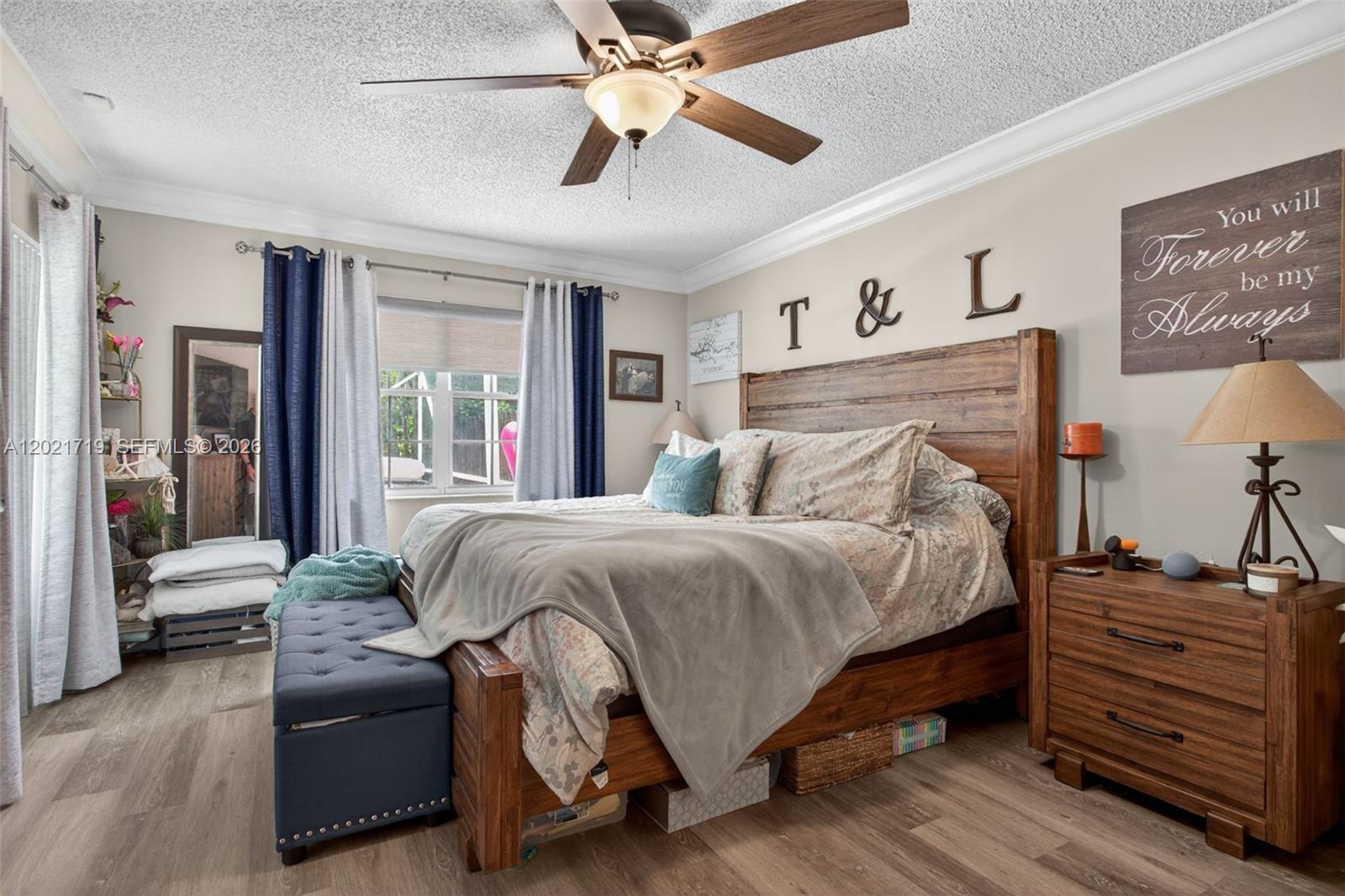 4940 NW 54th St