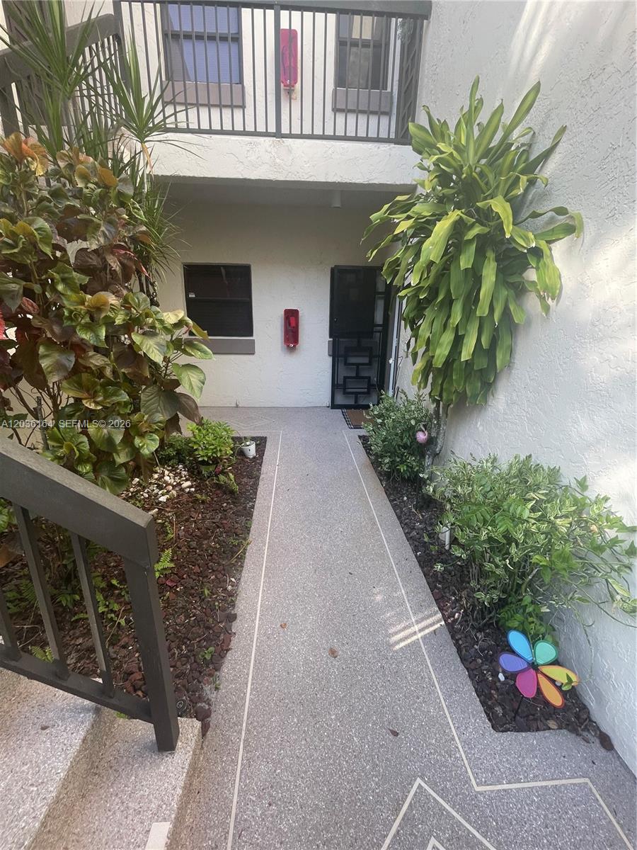 4644 N Carambola Cir N # 2725