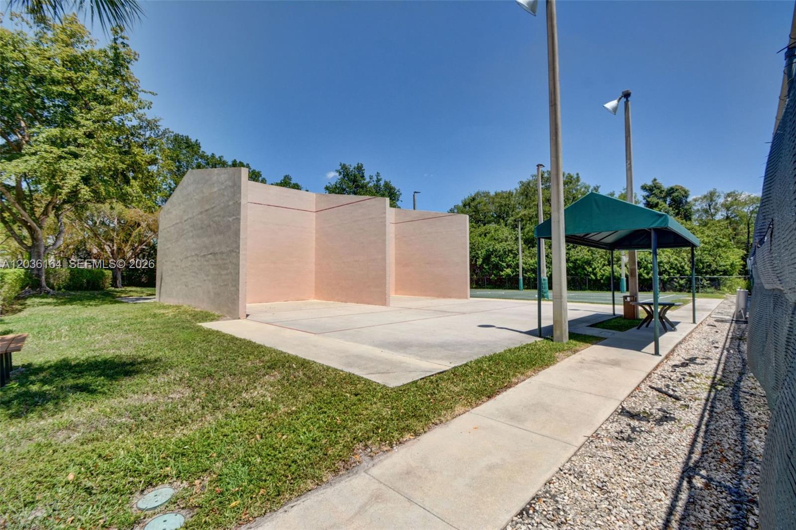 4644 N Carambola Cir N # 2725