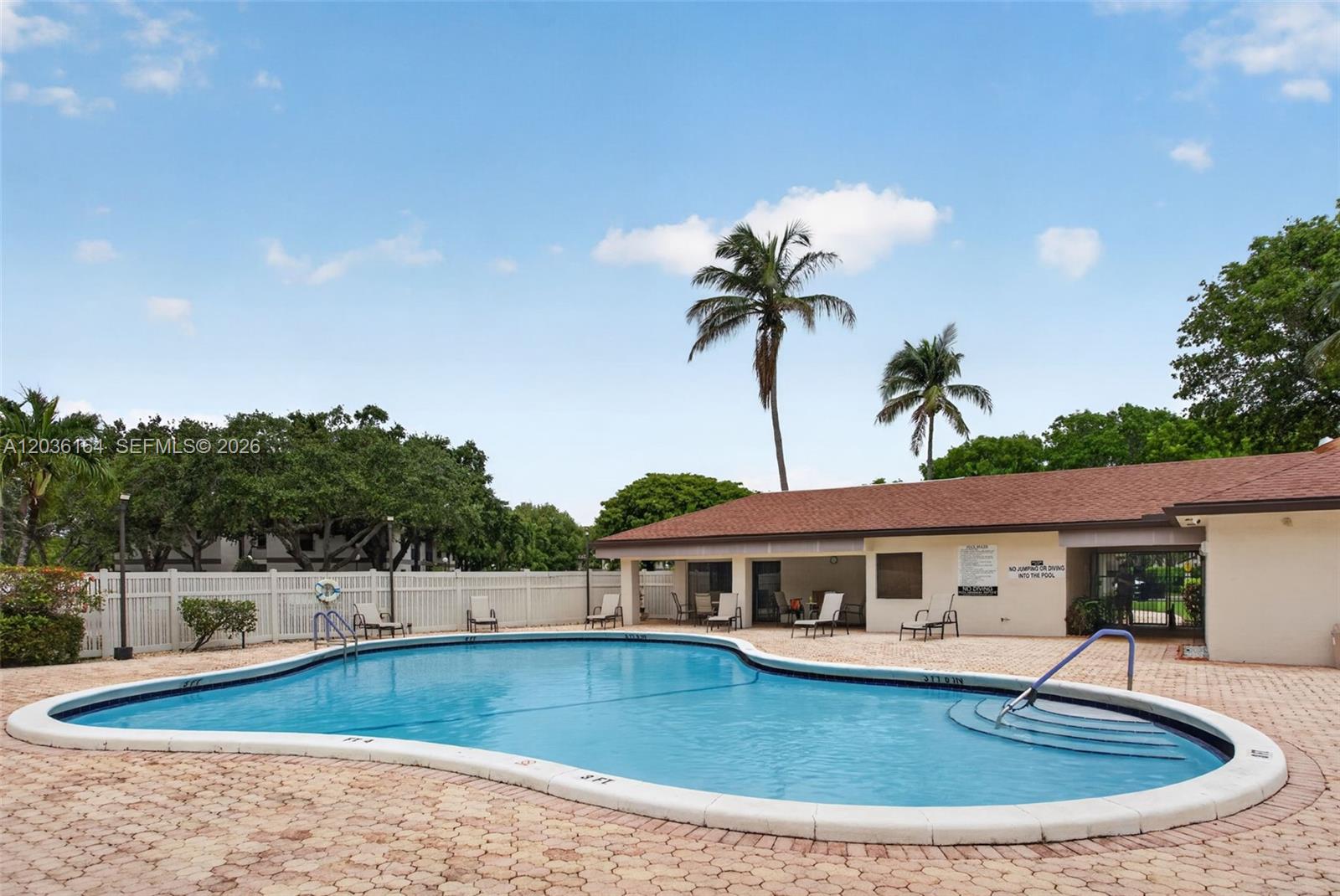4644 N Carambola Cir N # 2725