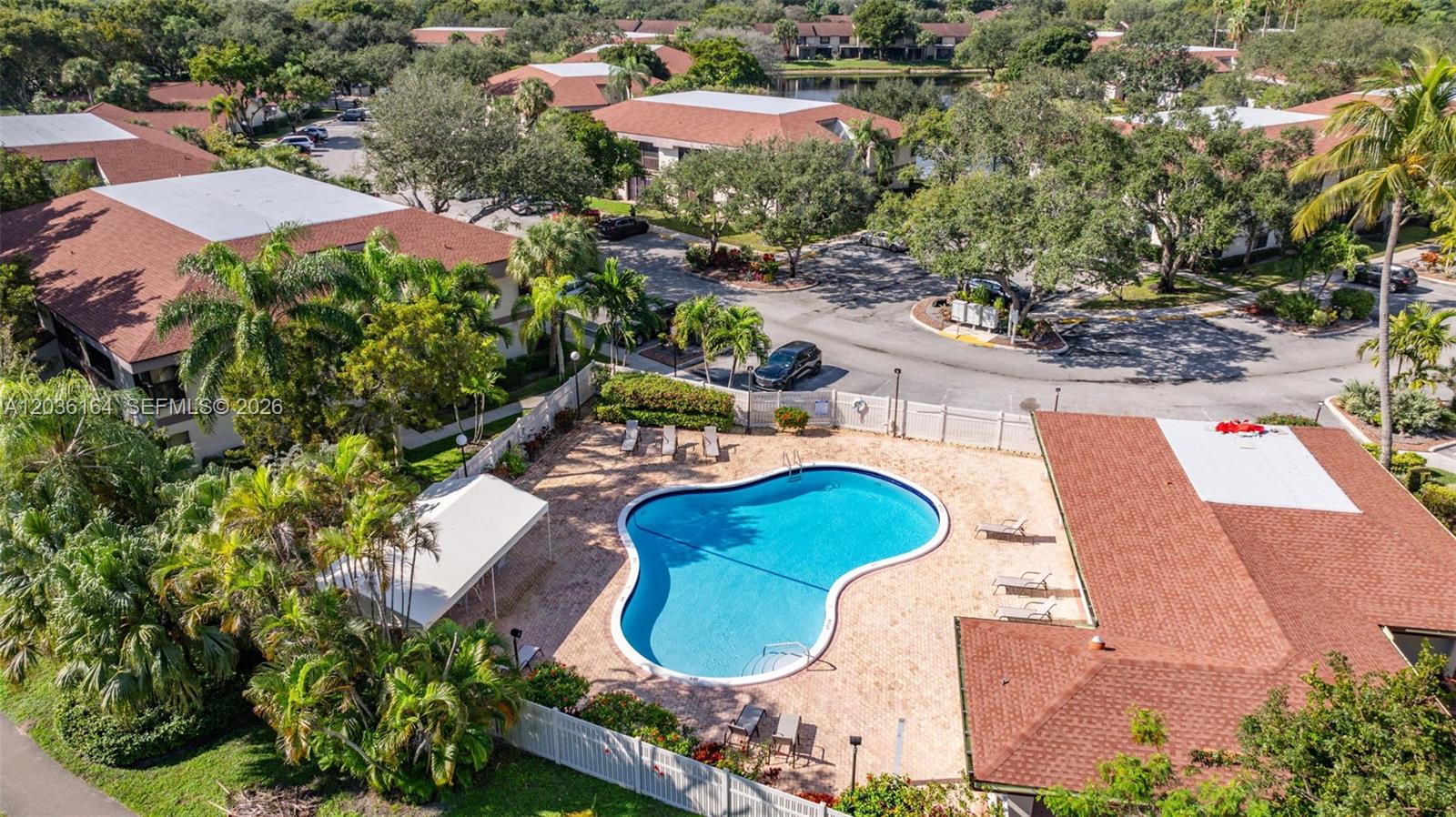 4644 N Carambola Cir N # 2725