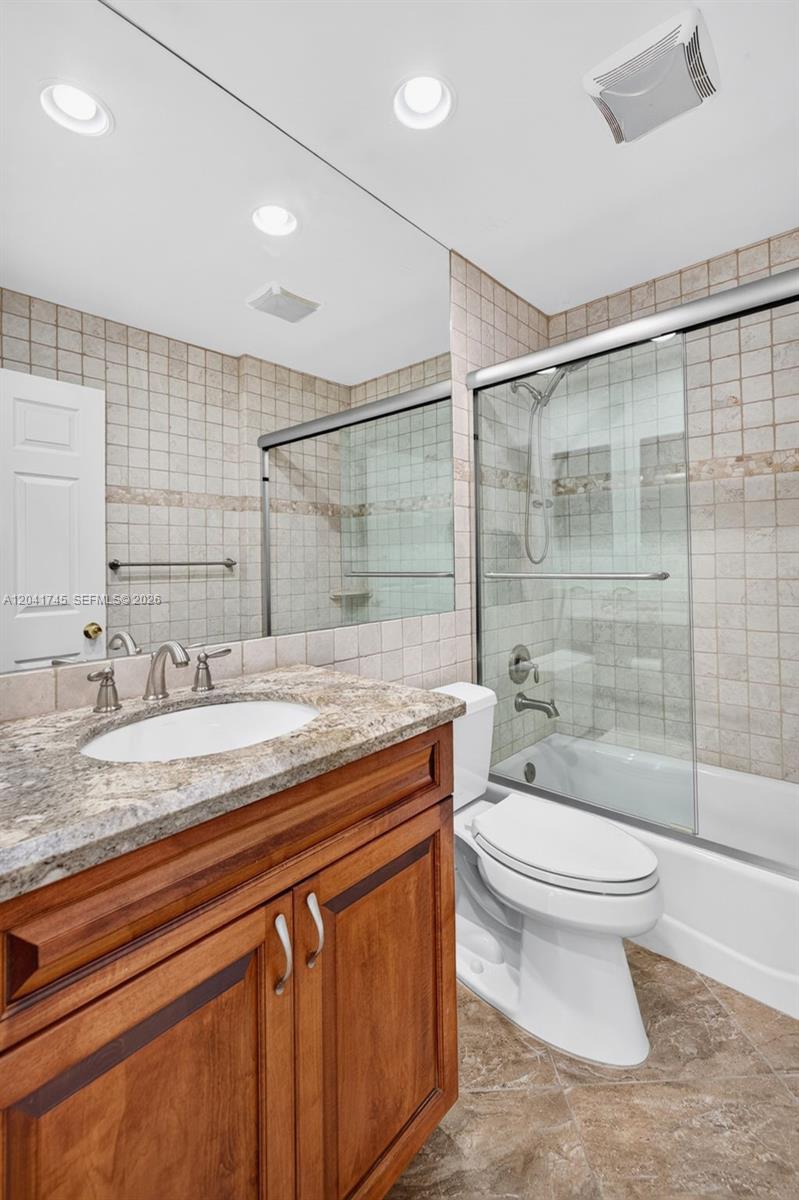 1380 NW 103rd Ter