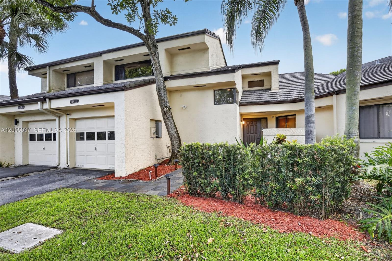 381 NW 94th Ter
