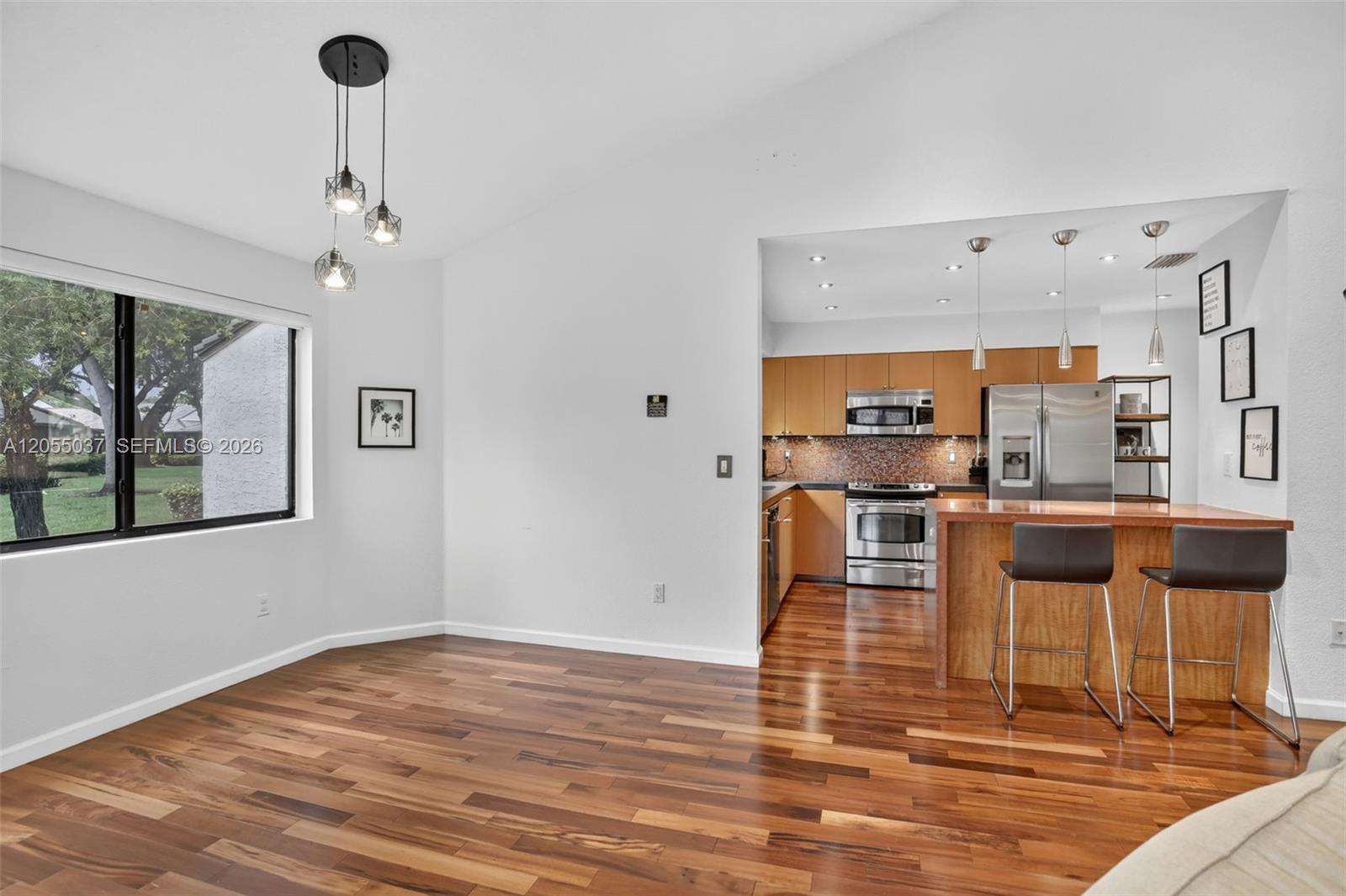 381 NW 94th Ter